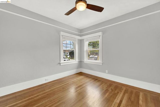 1043 47Th St, Emeryville, CA 94608