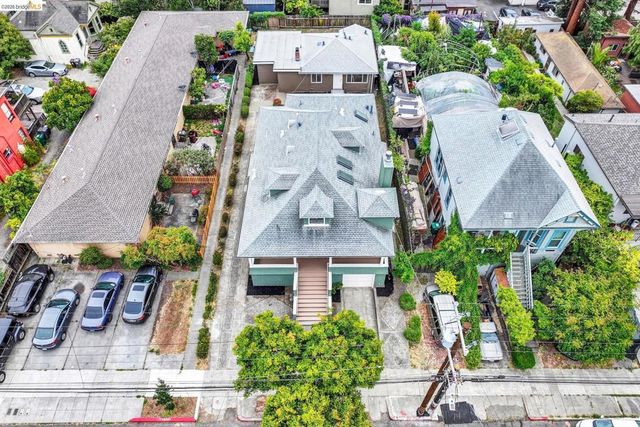 1043 47Th St, Emeryville, CA 94608