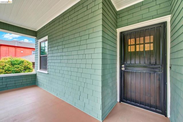 1043 47Th St, Emeryville, CA 94608