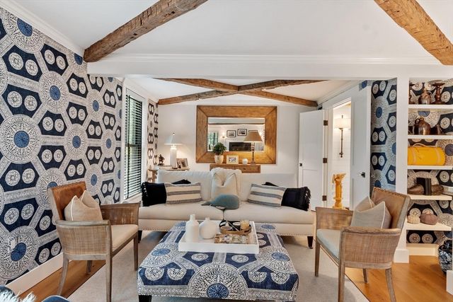653 Main St, Concord, MA 01742