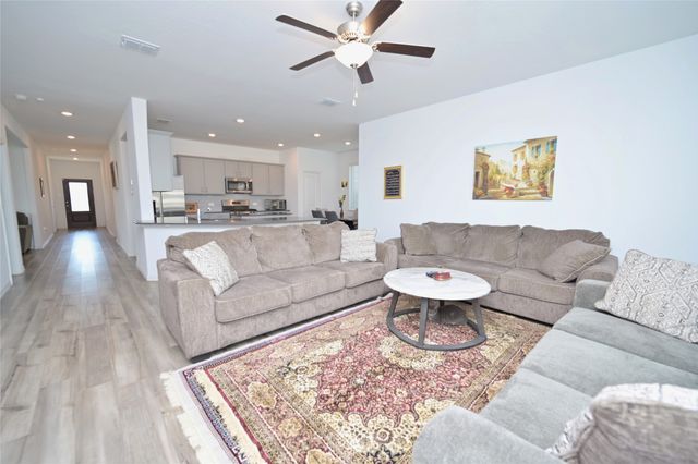 14800 Devils Claw Trail, Fort Worth, TX 76052