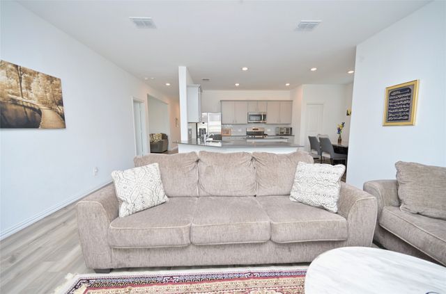 14800 Devils Claw Trail, Fort Worth, TX 76052