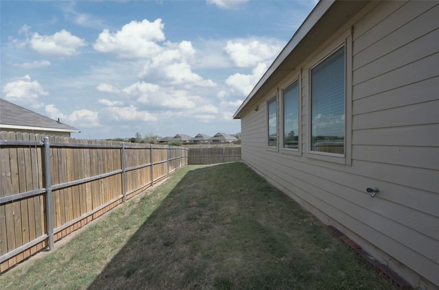 14800 Devils Claw Trail, Fort Worth, TX 76052