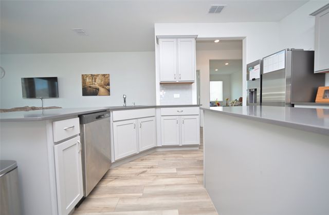 14800 Devils Claw Trail, Fort Worth, TX 76052