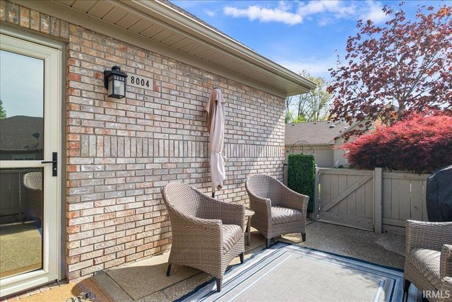 8004 River Park Way, Evansville, IN 47715