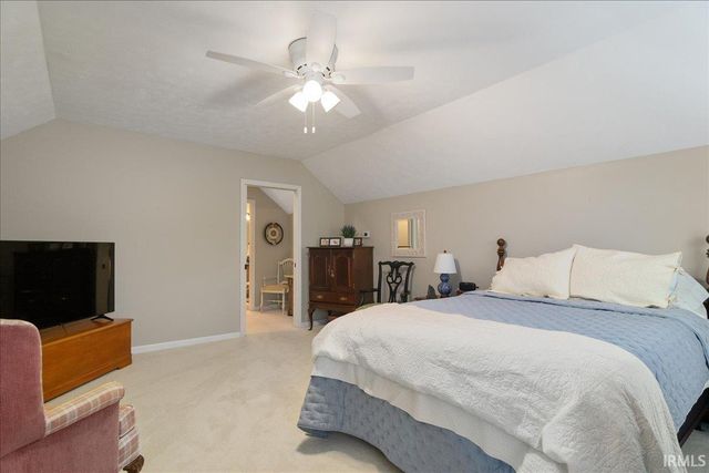 8004 River Park Way, Evansville, IN 47715