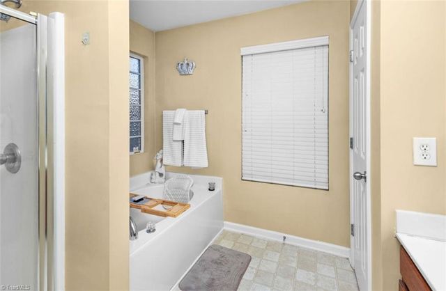 4823 Kingwell Drive, Mcleansville, NC 27301