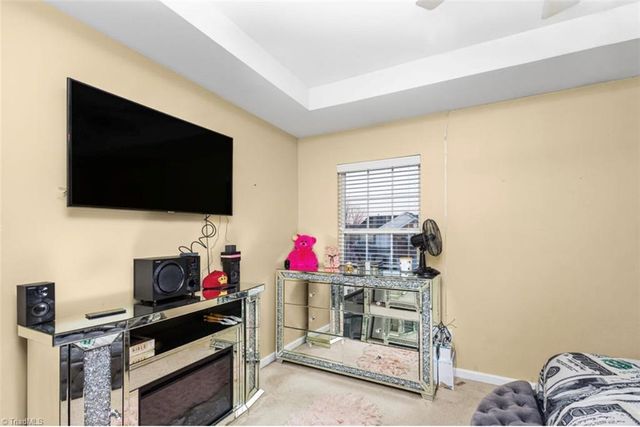 4823 Kingwell Drive, Mcleansville, NC 27301