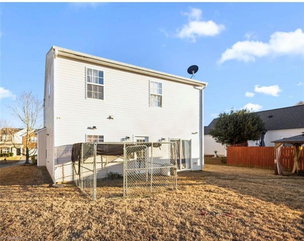 4823 Kingwell Drive, Mcleansville, NC 27301