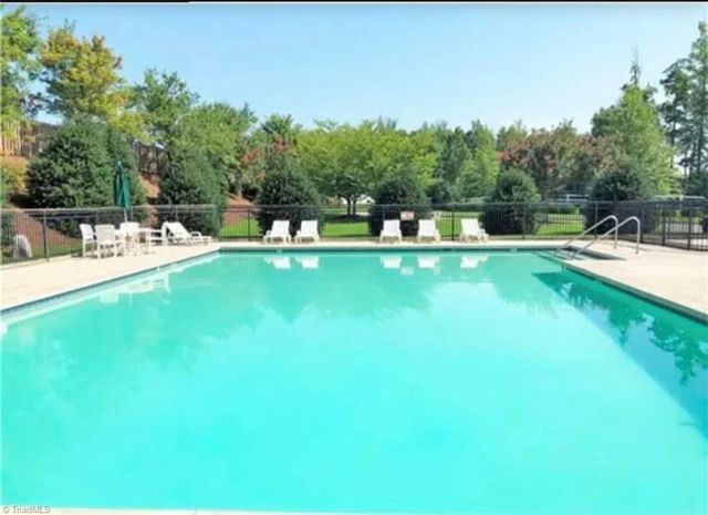 4823 Kingwell Drive, Mcleansville, NC 27301