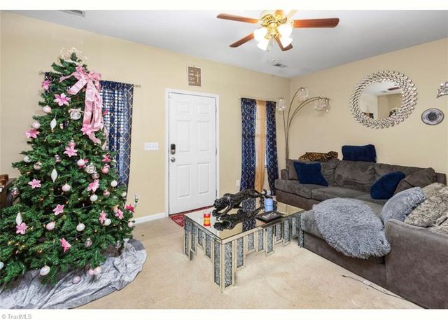 4823 Kingwell Drive, Mcleansville, NC 27301