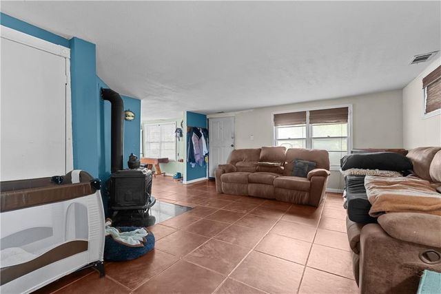 31212 E Webster Road, Grain Valley, MO 64029