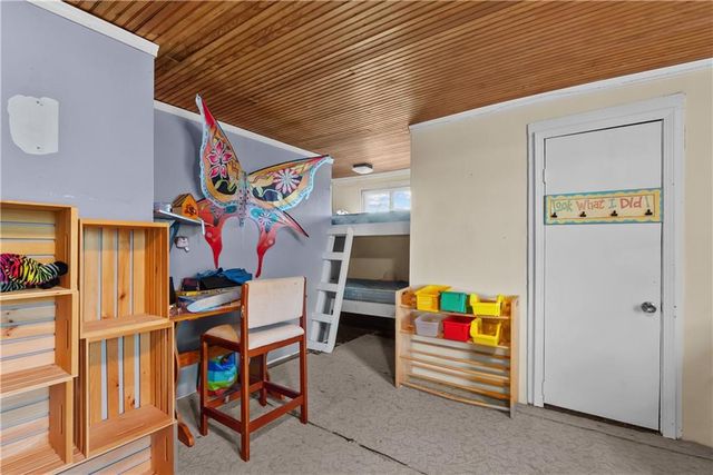 31212 E Webster Road, Grain Valley, MO 64029