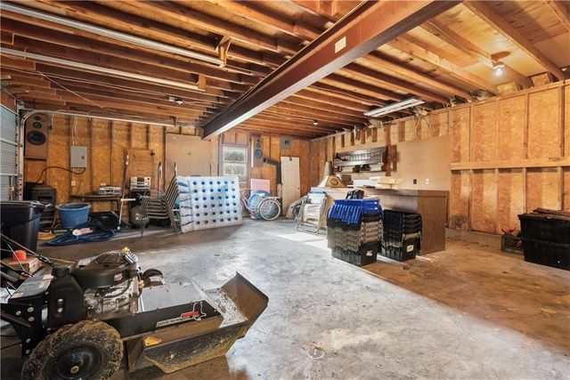 31212 E Webster Road, Grain Valley, MO 64029