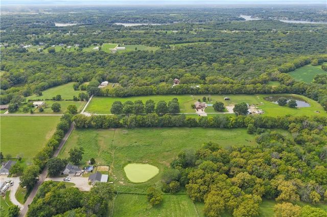 31212 E Webster Road, Grain Valley, MO 64029