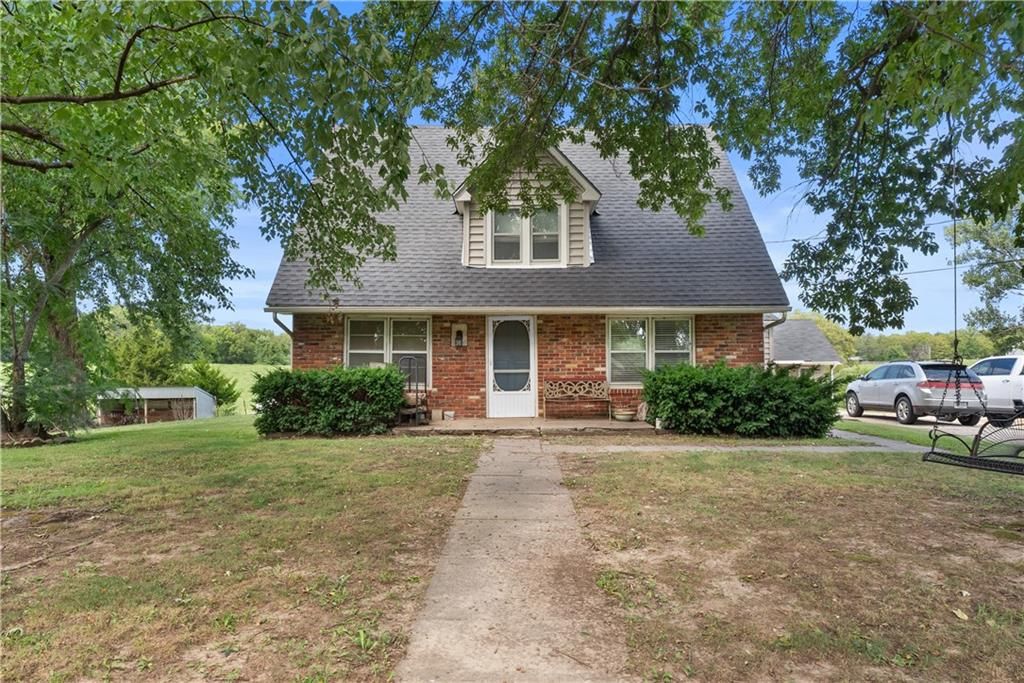 31212 E Webster Road, Grain Valley, MO 64029