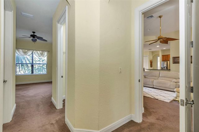 5203 GROVE MANOR, Lady Lake, FL 32159