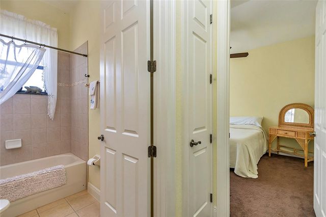 5203 GROVE MANOR, Lady Lake, FL 32159