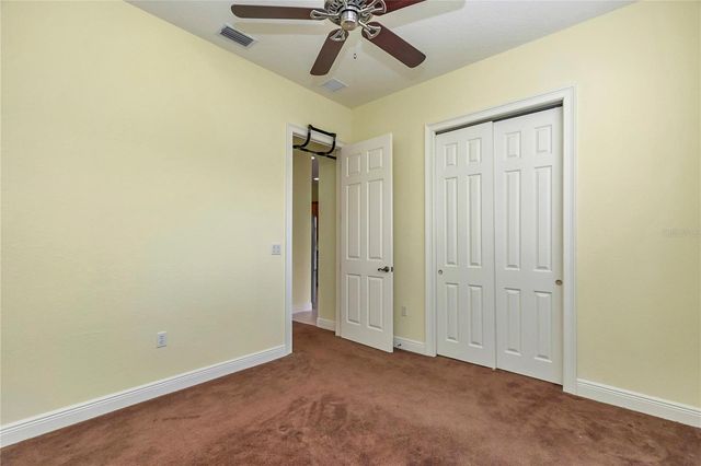 5203 GROVE MANOR, Lady Lake, FL 32159