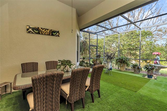 5203 GROVE MANOR, Lady Lake, FL 32159