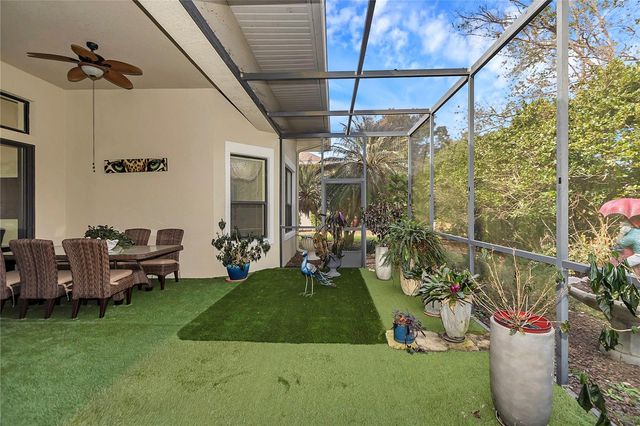 5203 GROVE MANOR, Lady Lake, FL 32159