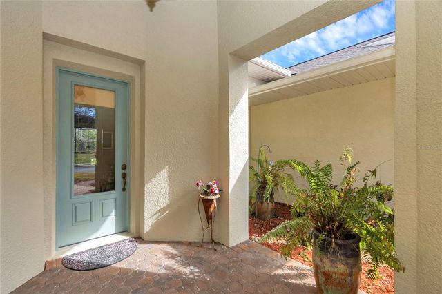 5203 GROVE MANOR, Lady Lake, FL 32159