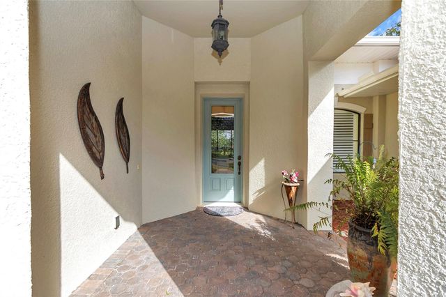 5203 GROVE MANOR, Lady Lake, FL 32159