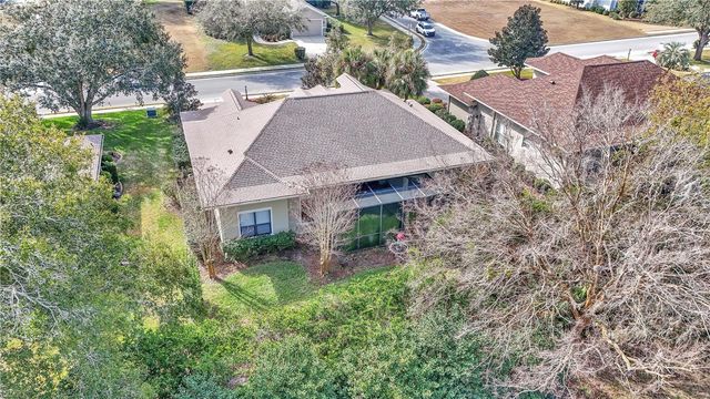 5203 GROVE MANOR, Lady Lake, FL 32159