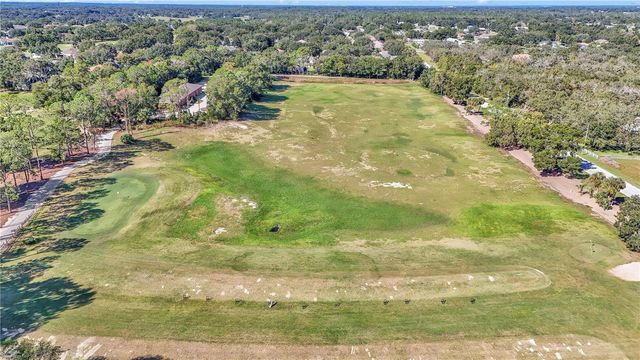 5203 GROVE MANOR, Lady Lake, FL 32159