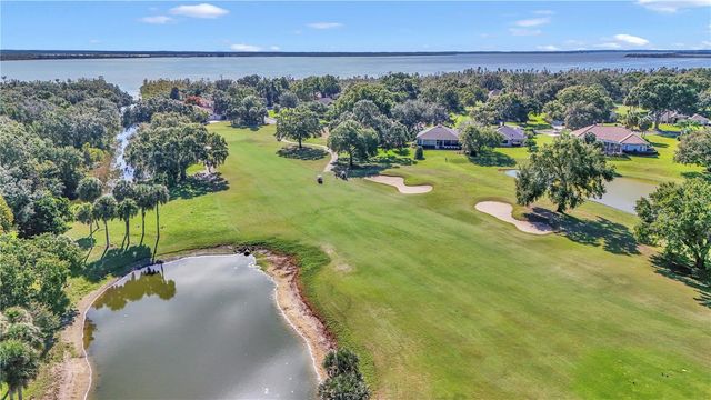 5203 GROVE MANOR, Lady Lake, FL 32159