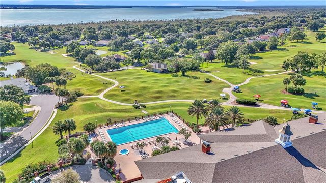 5203 GROVE MANOR, Lady Lake, FL 32159