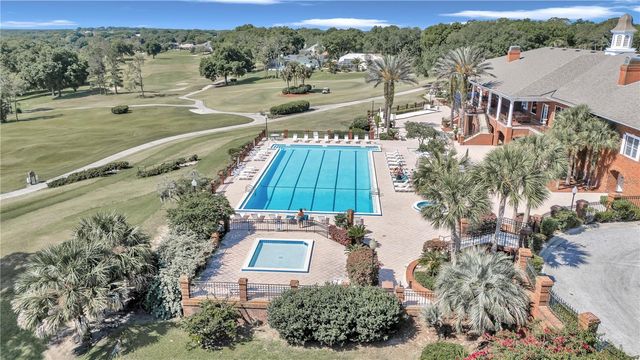 5203 GROVE MANOR, Lady Lake, FL 32159