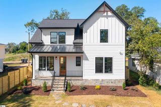 6 Averill Street, Greenville, SC 29601