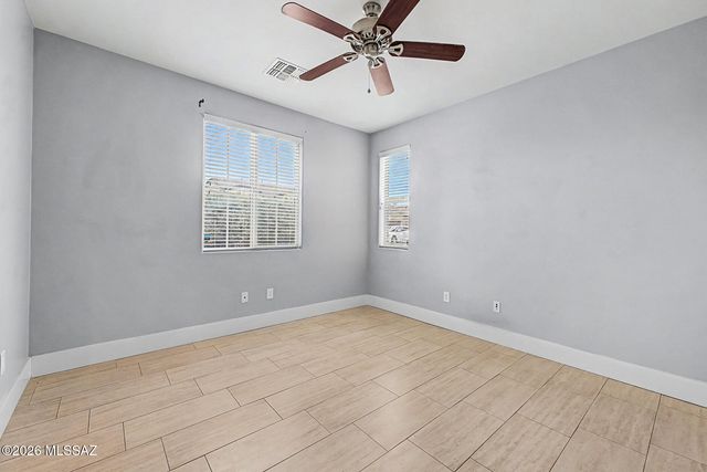 678 S Desert Haven Road, Vail, AZ 85641