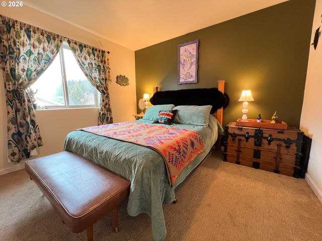 239 Elk view Dr, Canyon City, OR 97820