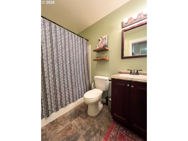 239 Elk view Dr, Canyon City, OR 97820