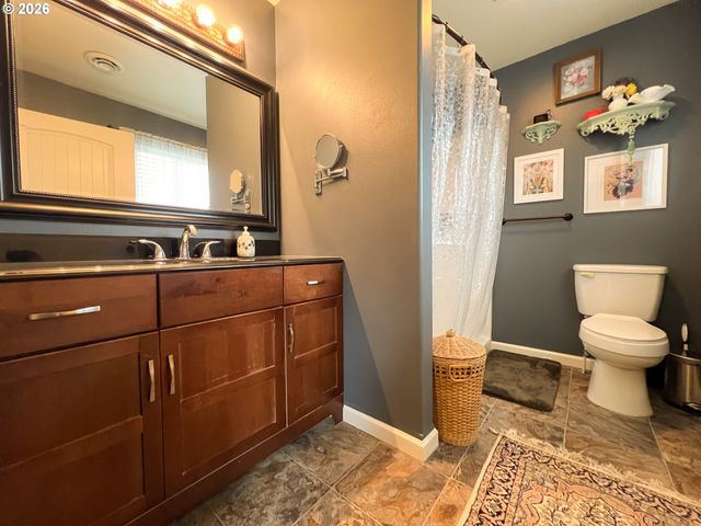 239 Elk view Dr, Canyon City, OR 97820