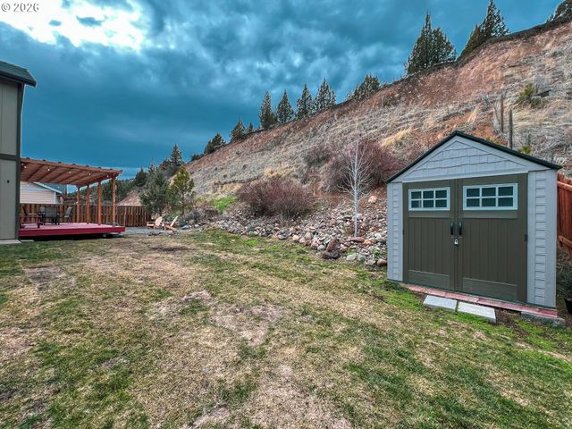 239 Elk view Dr, Canyon City, OR 97820