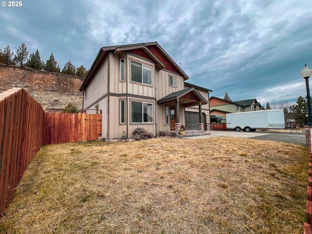 239 Elk view Dr, Canyon City, OR 97820