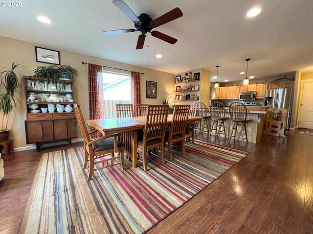 239 Elk view Dr, Canyon City, OR 97820