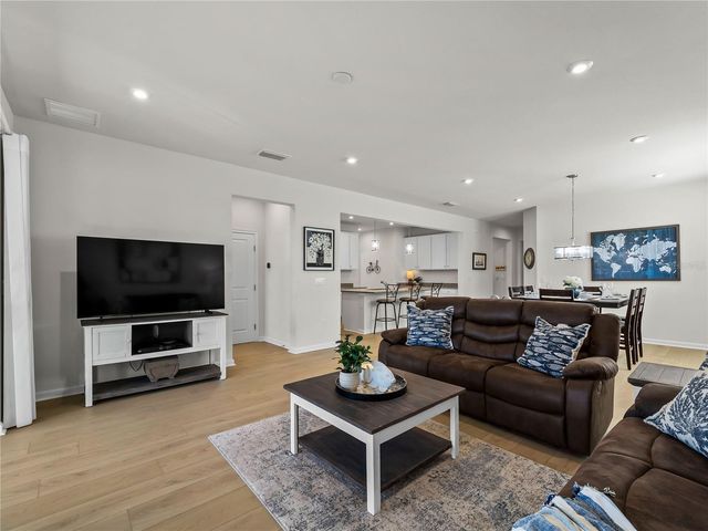 20381 MINUET PLACE, Venice, FL 34293