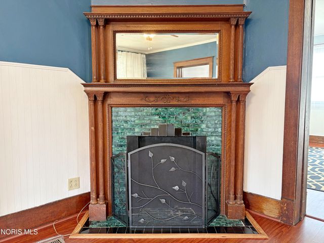 933 N Main Street, Bowling Green, OH 43402