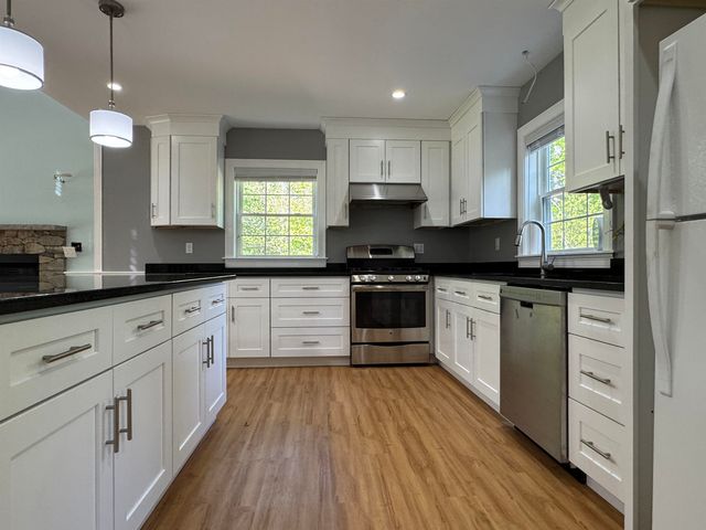 458 Town Hall Road, Bartlett, NH 03845