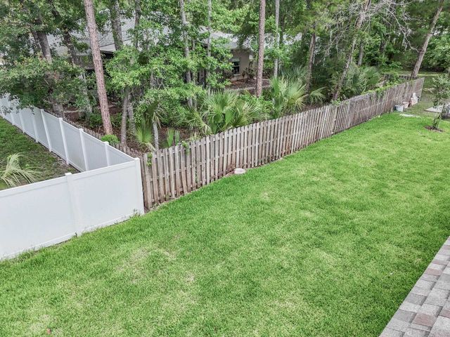 30 Edith Pope Dr, Palm Coast, FL 32164
