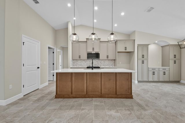 30 Edith Pope Dr, Palm Coast, FL 32164