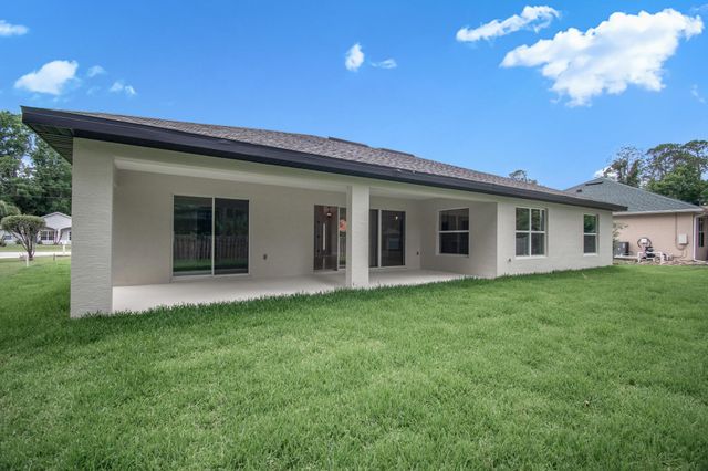 30 Edith Pope Dr, Palm Coast, FL 32164