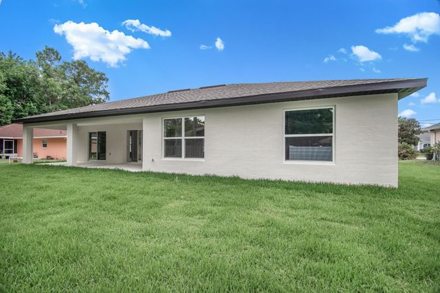 30 Edith Pope Dr, Palm Coast, FL 32164