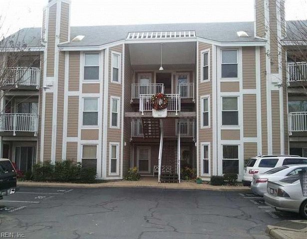 512 24th St Apt 304, Virginia Beach, VA 23451