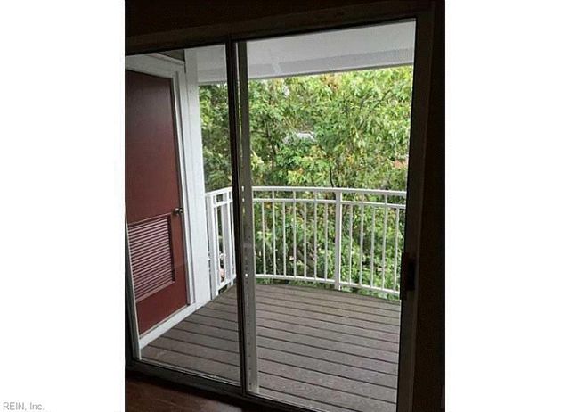 512 24th St Apt 304, Virginia Beach, VA 23451