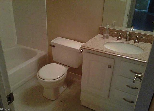 512 24th St Apt 304, Virginia Beach, VA 23451